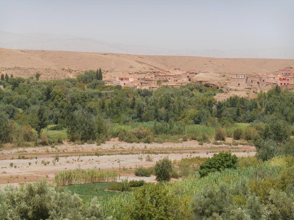 Kasbah Dardiafa Tourbiste Hotel Kelaat-M'Gouna Buitenkant foto